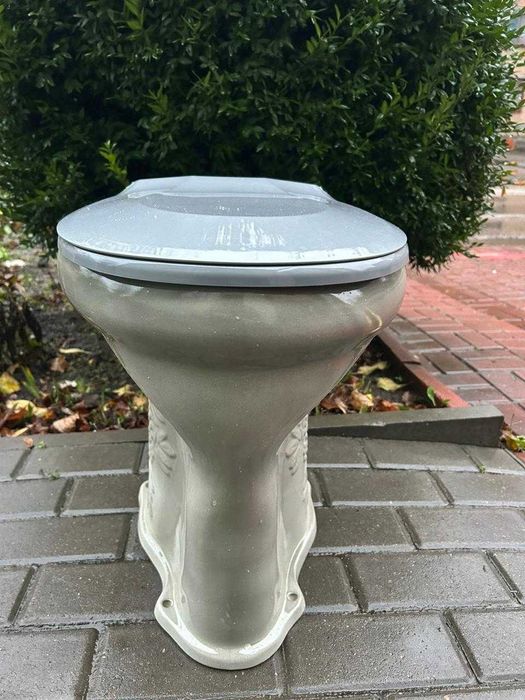 унитаз для дачного туалета