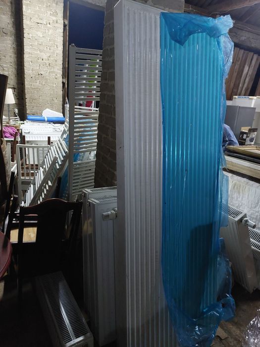 Grzejnik pionowy 200x70