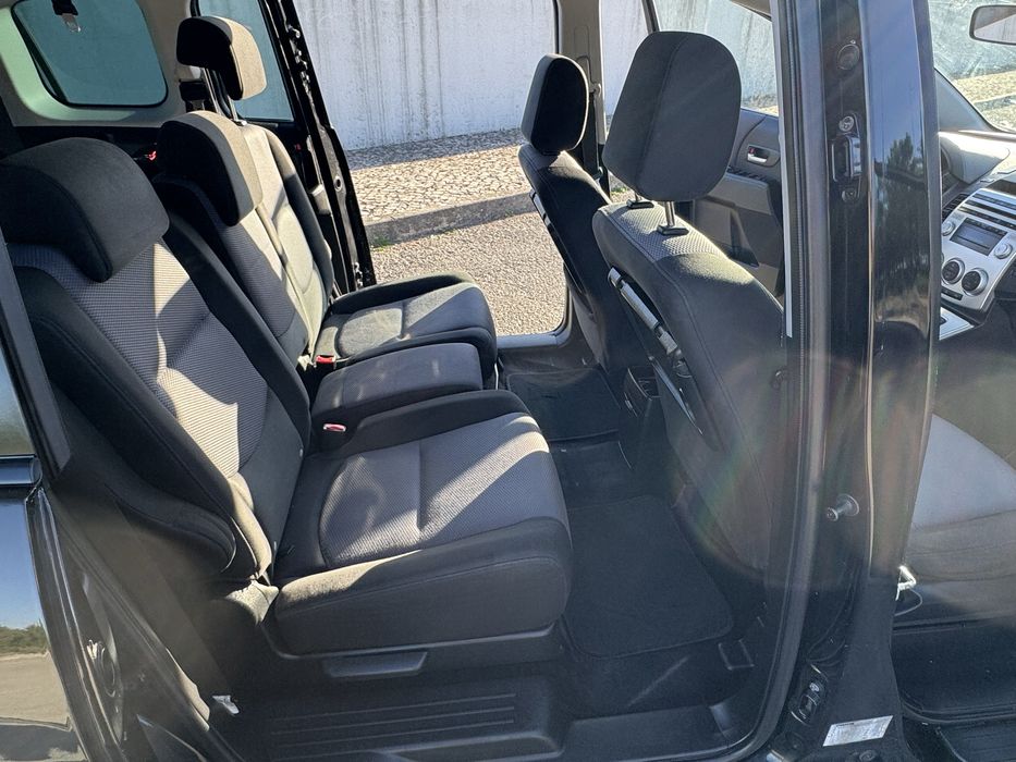 Mazda 5  Diesel  143cv