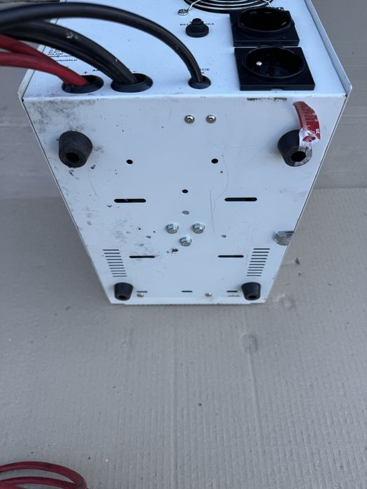 Інвентор volt polska sinus pro , є ще один sinus pro 2000e 2000va