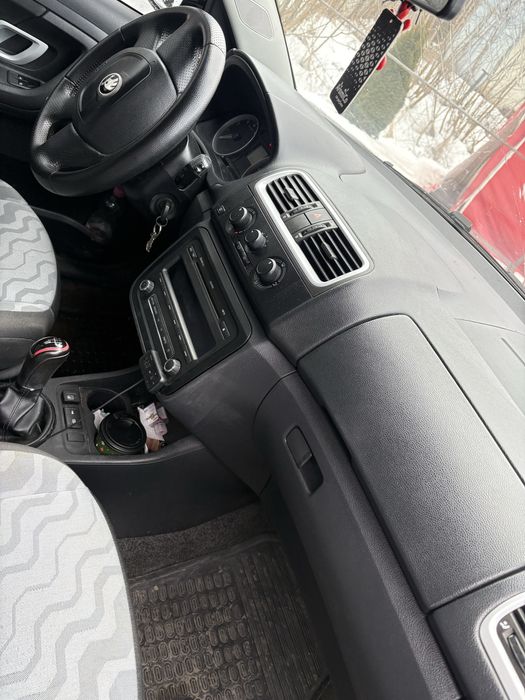 Продам Шкоду добрий стан