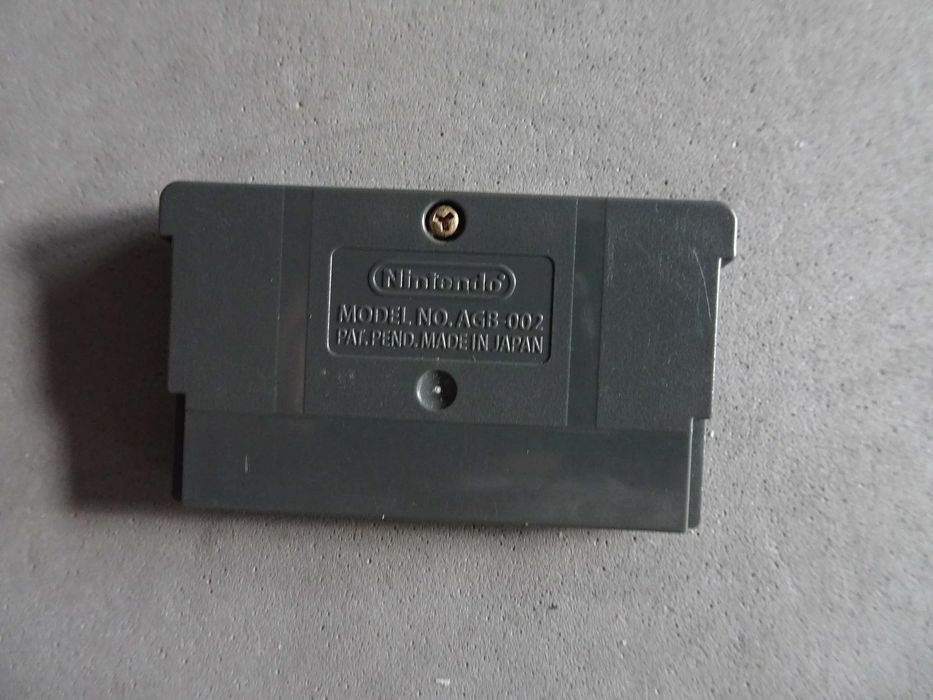Jogo Game Boy Advance - Monster