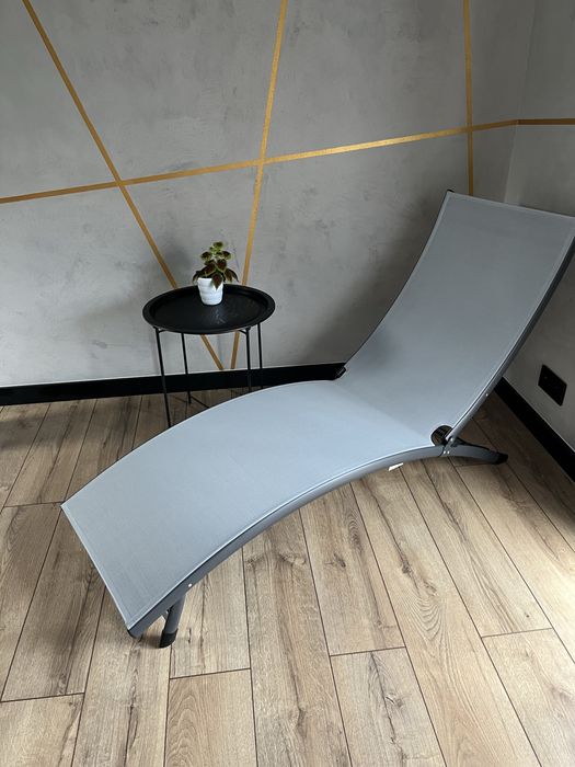 Nowoczesny leżak aluminiowy , szary
