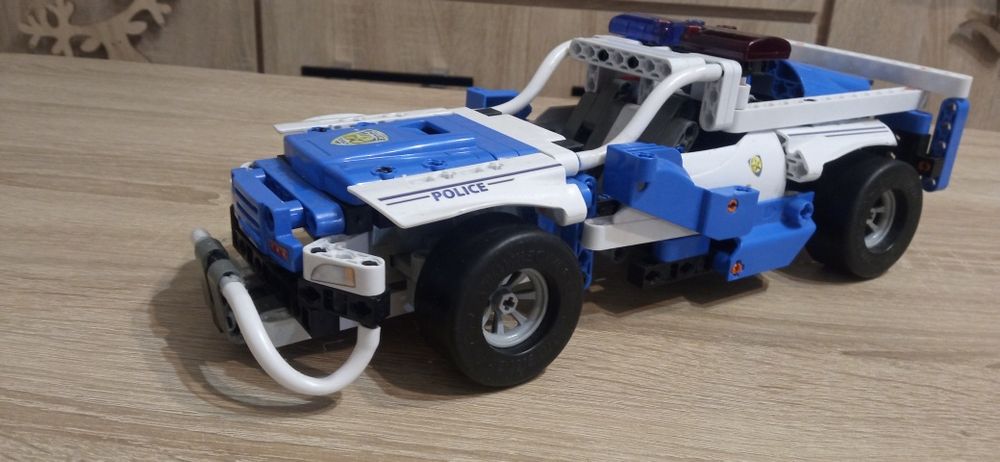 Modele z klocków clementoni samochód zdalnie sterowany