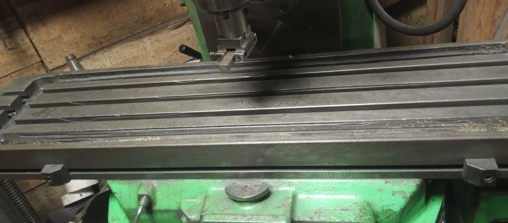 Фрезерний станок