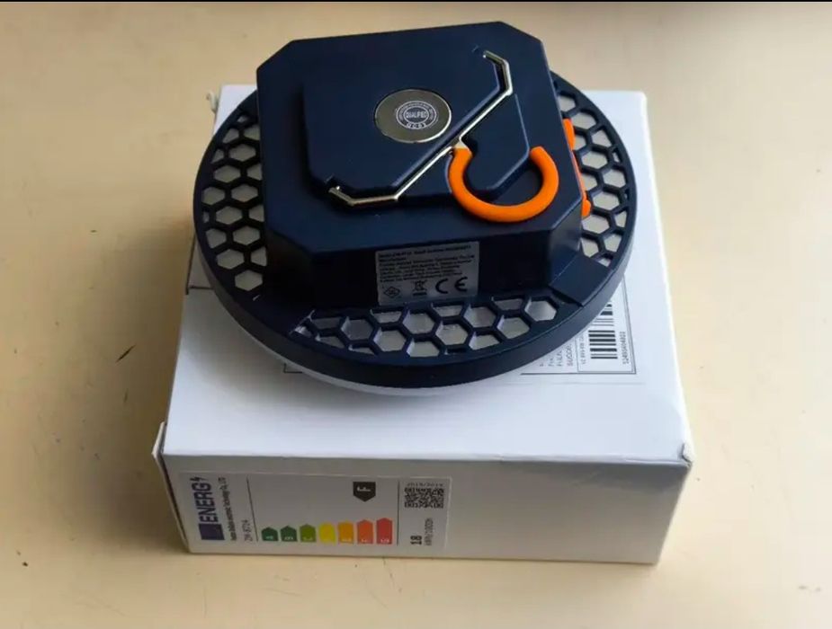 Mos-14  Лампа- павербанк 7200 mAh. Холодне світло . Розмір 120*120*50