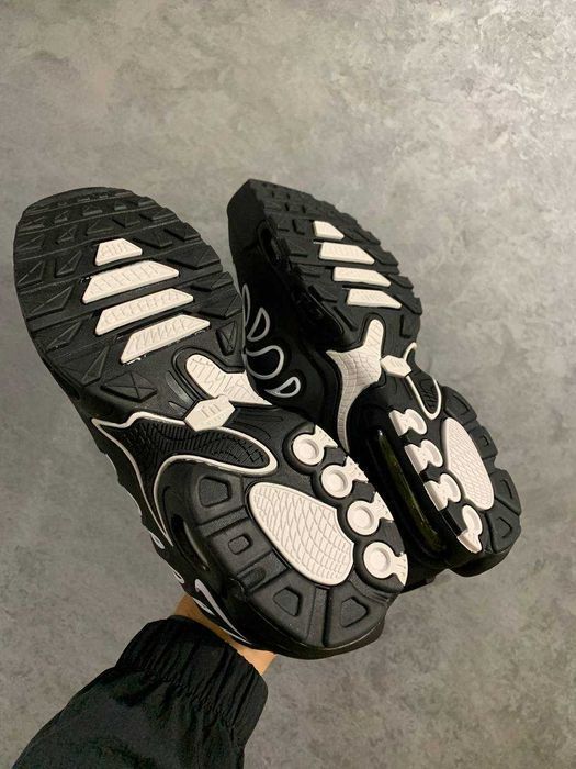 Кросівки Nike Air Max TN Plus Drift Black/White premium