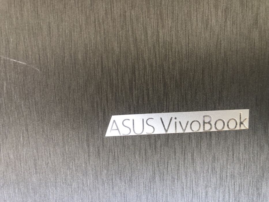Computador portatil ASUS VivoBook