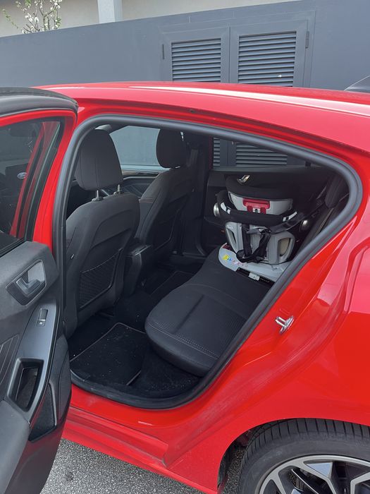 Ford Focus St-line X mhev