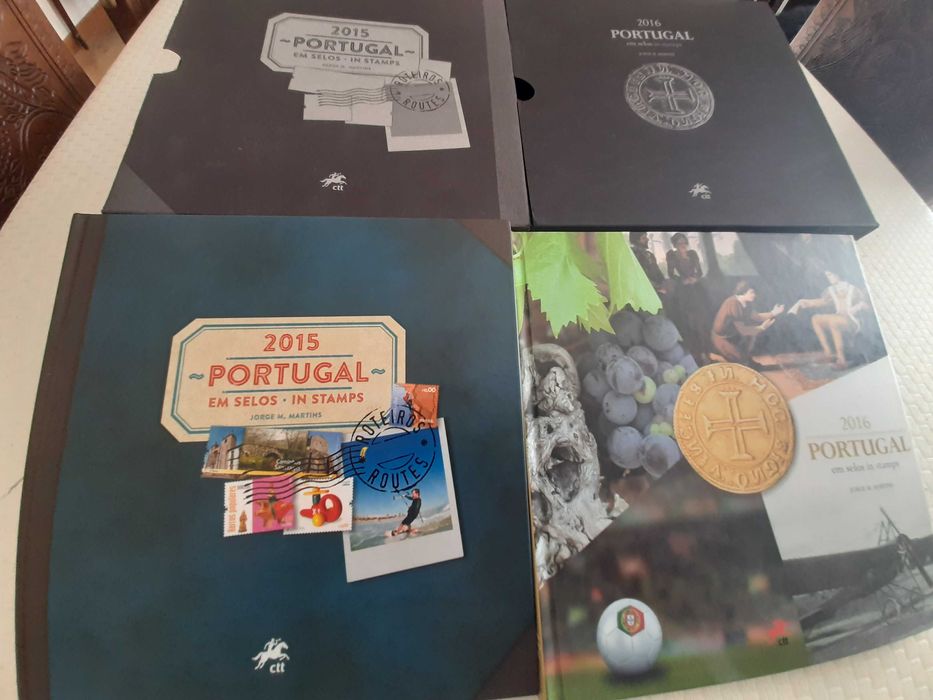 6 albums de selos nacionais e estrangeiros e CTT de Portugal 2015/6