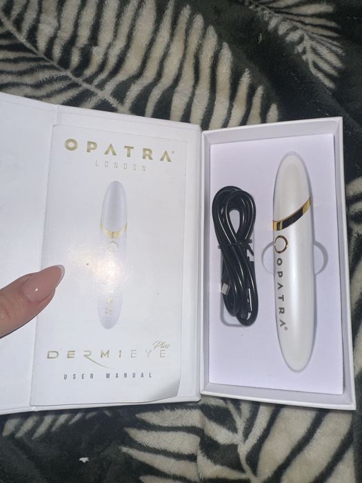Maquina anti olheiras etc. OPATRA LONDON dermieye plus