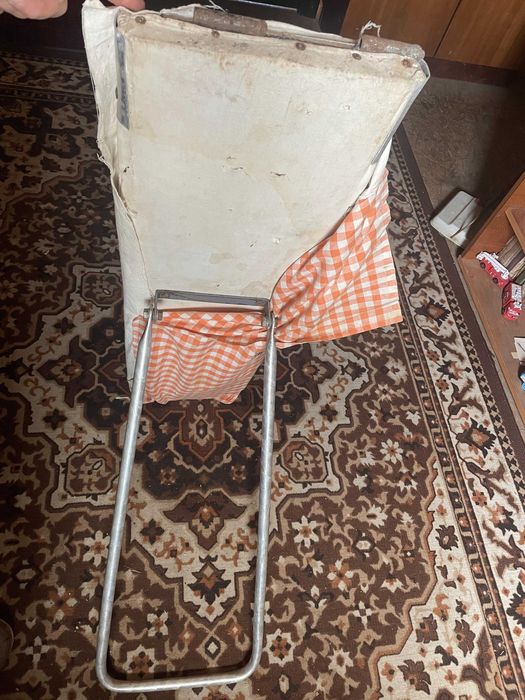 доска гладильная советская самодельная (ножка - алюминиевая труба)