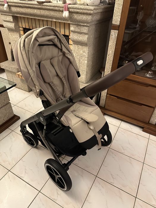 Vendo Carrinho de Bebé Balios S Lux + Adaptadores Ovo