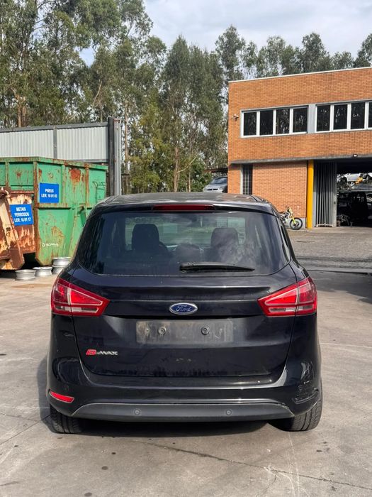 Para peças FORD B-Max (JK)