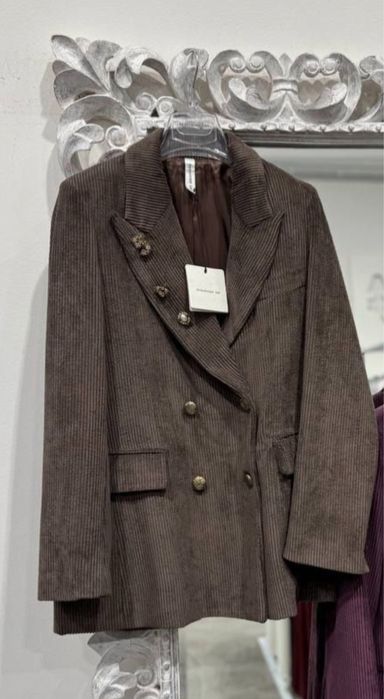 Жакет пиджак Італія