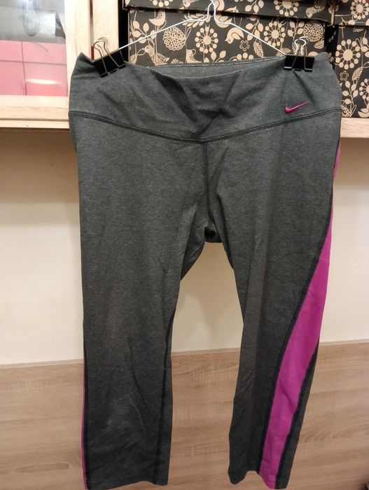 Szare leginsy Nike rozmiar L