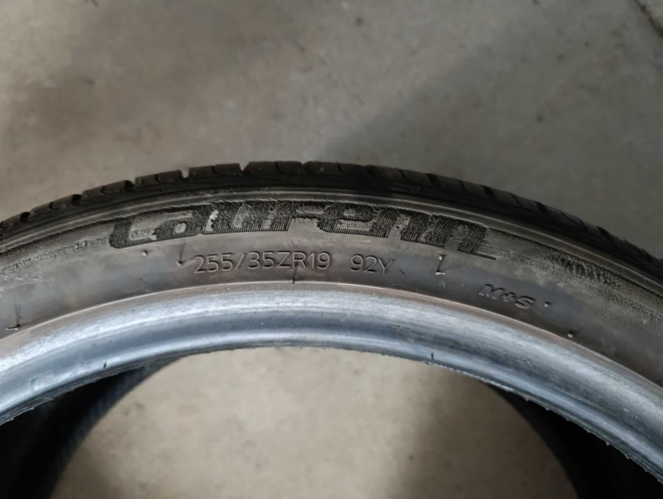 Opony laufenn 255/35Z/R19