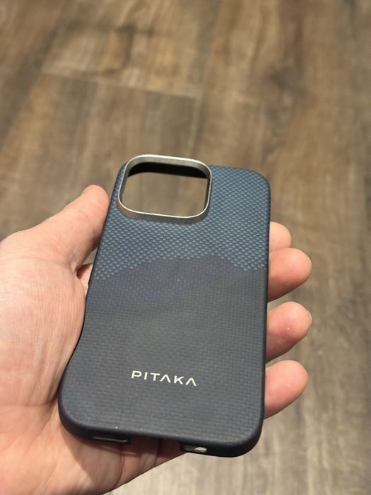 Оригінальний чохол Pitaka для iPhone 16 Pro