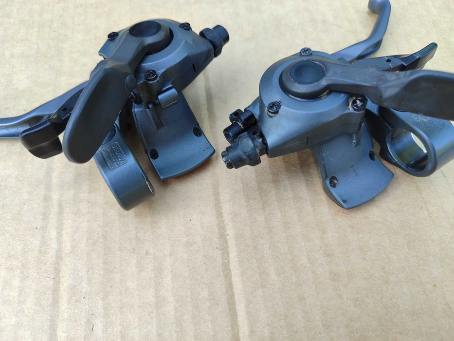 Klamkomanetki Shimano XTR ST-M952 RetroMTB 3x9spd. Bdb Stan