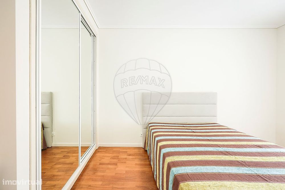Apartamento T4 para arrendamento
