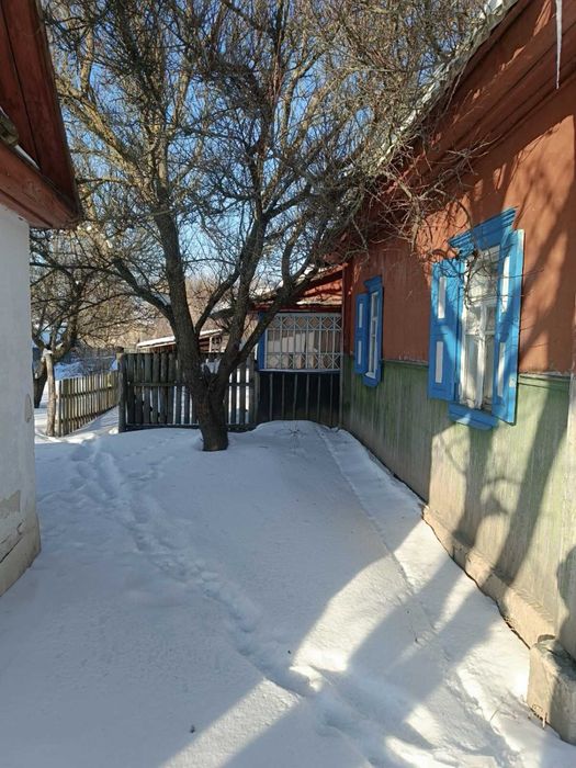 Продаж будинку (дачі)