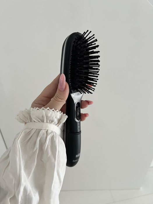 Szczotka do włosów Braun z jonizacja Satin hair 7