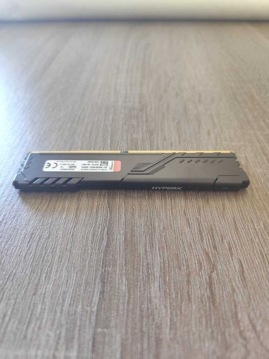 Memória RAM HyperX Fury DDR4 16GB 2400MHz