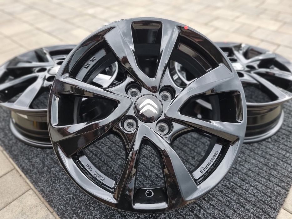 Citroen C1 15" felgi alumniowe 4x100 alufelgi czarny połysk