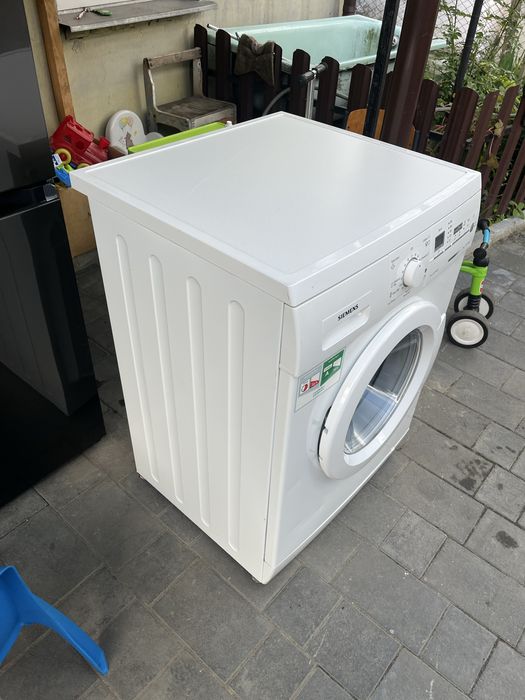 Пральна машина Siemens WM12E36SBY, 6 кг, 1200 об/хв