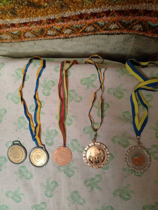 продам медали спорт