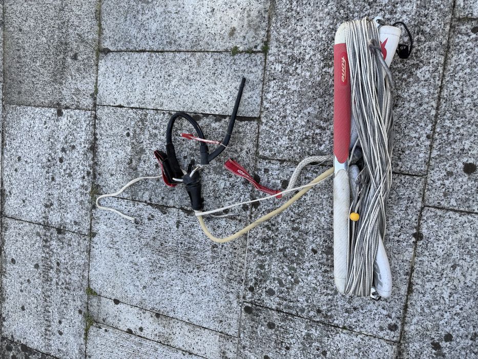 Kite F-One Bandit 10m + Barra + Linhas + Bomba + Mochila