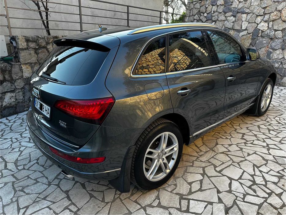 Продам Audi Q5 2016