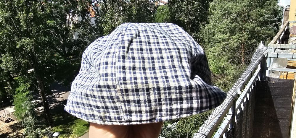 Bugatti męski kaszkiet z 100% lnu rozmiar 59cm używany