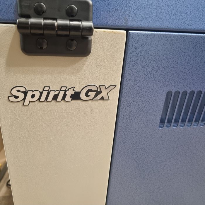 Лазерний Гравер  GCC Spirit GX 40w.  Якісне та  швидке гравіювання. Додатково ще одна резервна трубка.