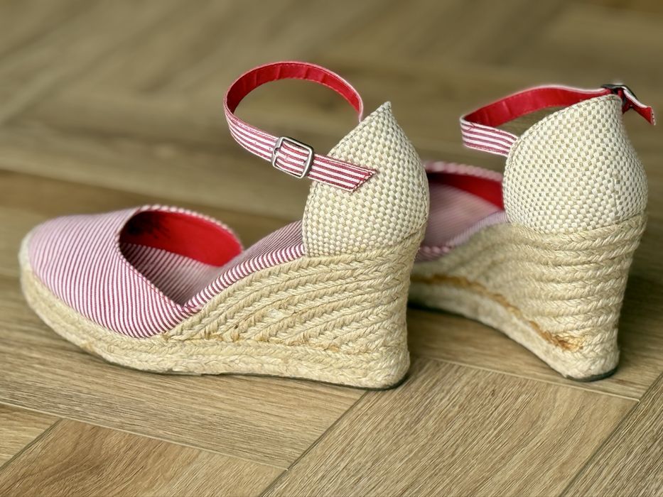 SANDAŁY Espadryle na koturnie damskie Old Navy sandałki w paski 36