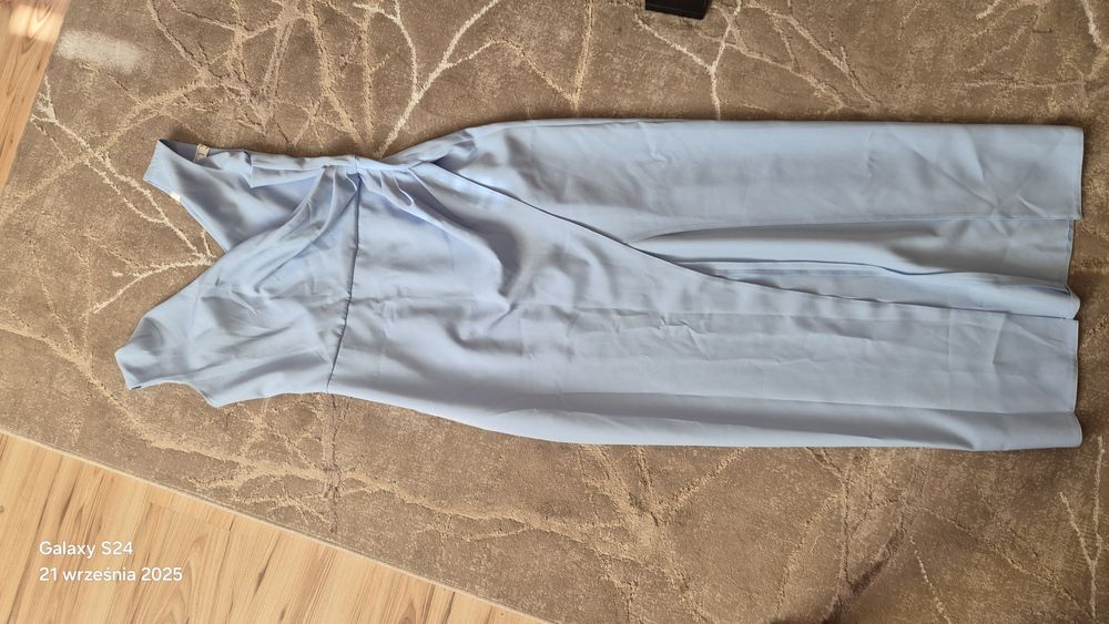 Długa błękitach sukienka 42 nowa z metkami