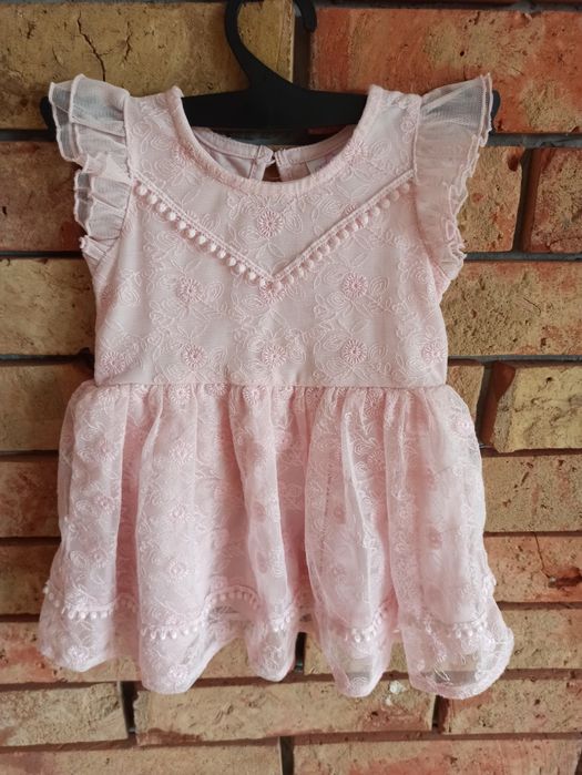 Sukienka chrzest/roczek r. 74