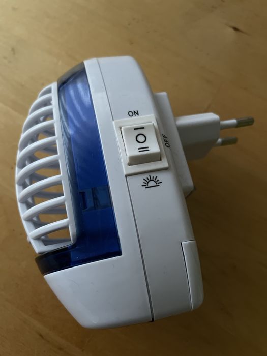 Lampada inseticida LED antimosquitos