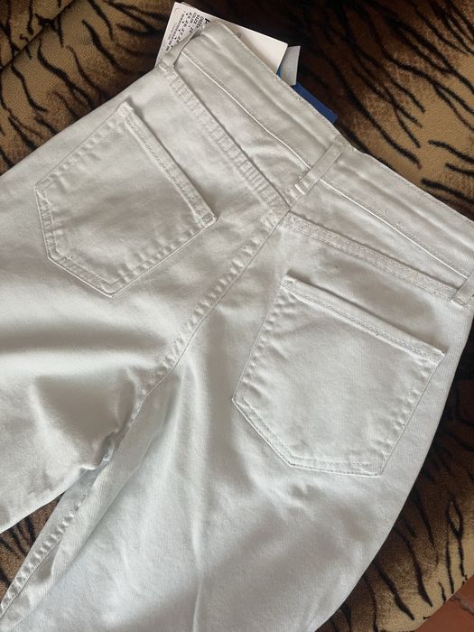 Штани жіночі білі