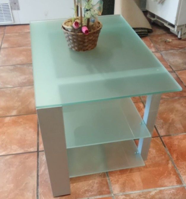 Mesa de apoyo multimédia