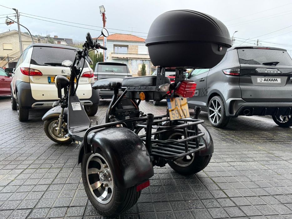 E scooter elétrica de 3 rodas- Hecht Citis Max (estilo “citycoco”)