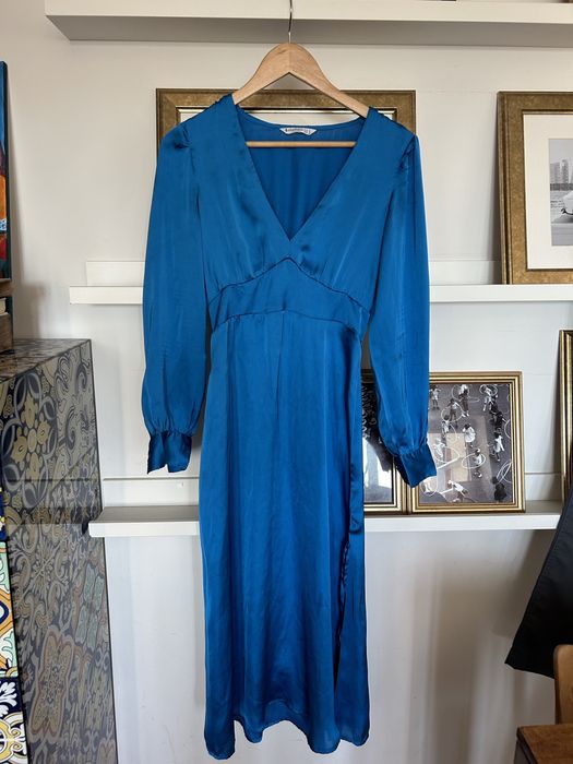 Niebieska długa sukienka Stradivarius 36 S do ziemi