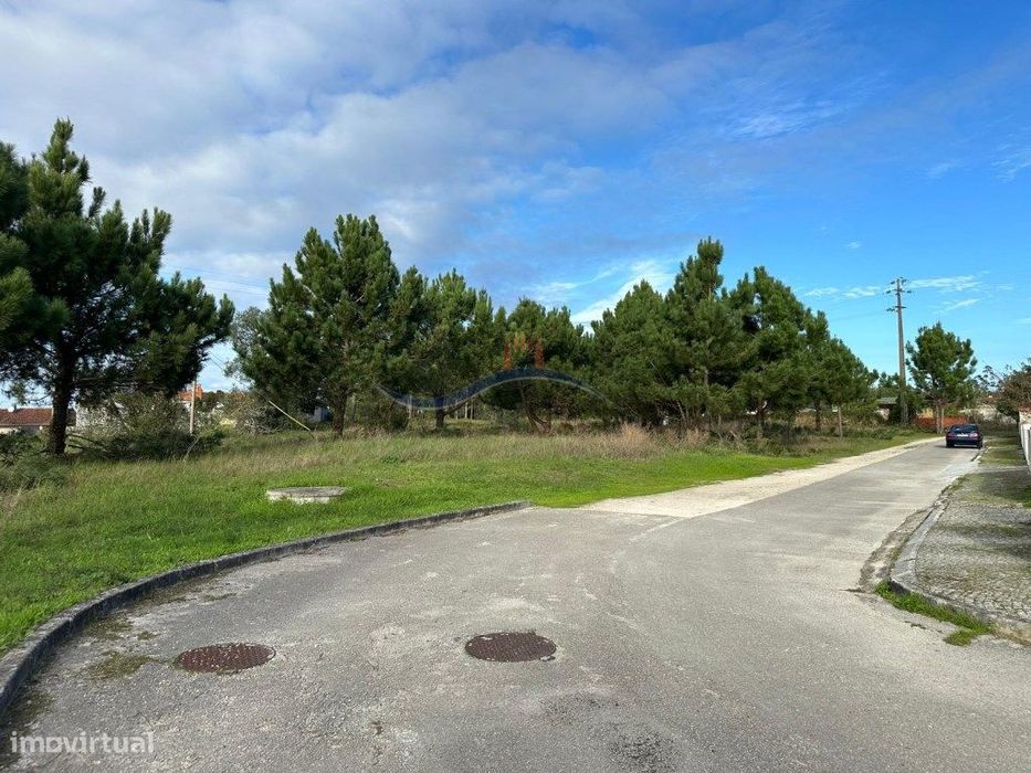 Terreno - Garcia — Marinha Grande, Leiria