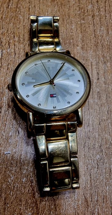 zegarek damski tommy hilfiger