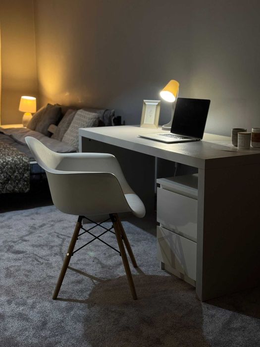 Pokój studentce wynajme. Fantastyczna lokalizacja.