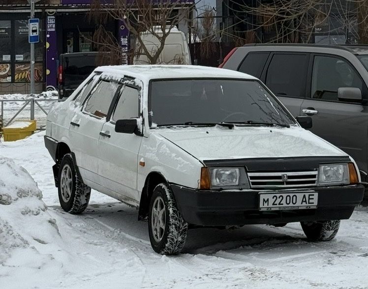 Продам ваз 21099