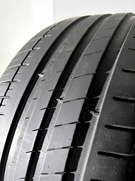Pneus Michelin Pilot Sport 3 - 245/40/18 - Excelentes