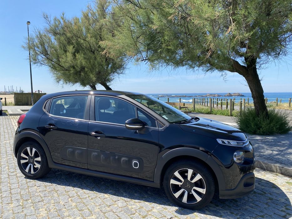Citroen C3 1.2PureTech com revisão e pneus novos!