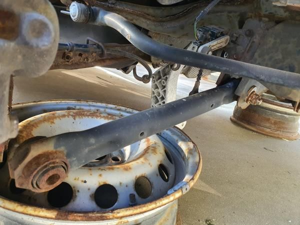 Braço de suspensão trás esquerdo LAND ROVER Freelander 2 (L359)