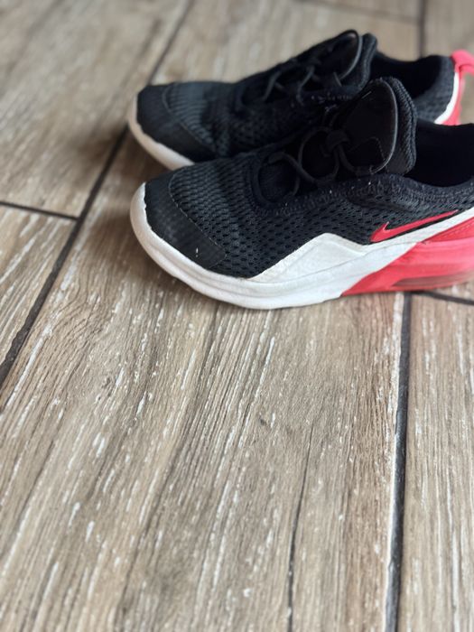 Кросівки nike 28 розмір